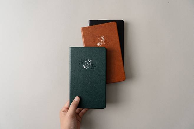 올리브영×포인트오브뷰가 협업한 리미티드 에디션 다이어리. CJ올리브영 제공