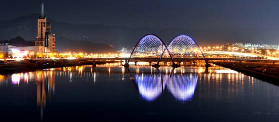 대전의 대표 랜드마크 중 하나인 대전엑스포다리. 김성태 객원기자