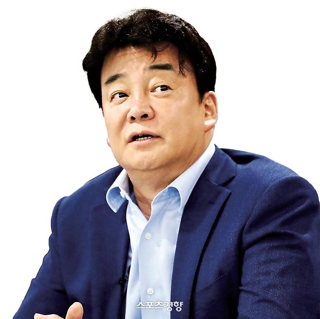 더본코리아 대표 겸 방송인 백종원. 경향신문 자료사진