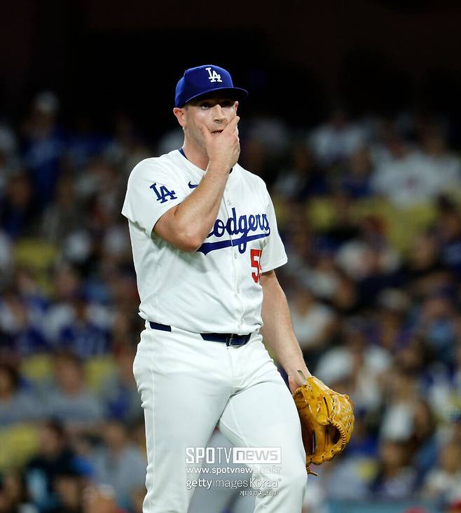 ▲ 토미 존 수술을 받고 재활 중인 에반 필립스는 2026년 시즌 초 복귀가 예상된다.