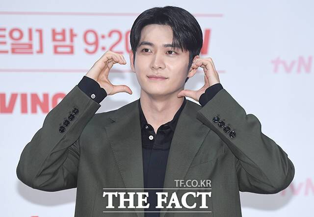 배우 강태오가 MBC 금토드라마 '이강에는 달이 흐른다'에서 왕실의 후계자 세자 이강 역을 연기해 활약하고 있다. /더팩트 DB