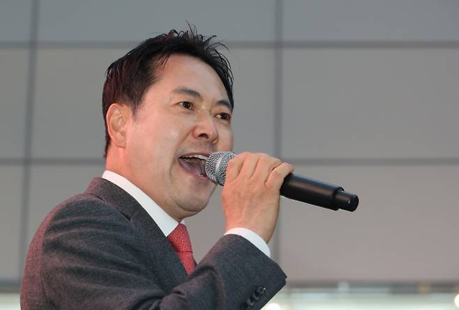 발언하는 장동혁 대표 - 국민의힘 장동혁 대표가 28일 대구 중구 동성로에서 열린 민생회복 법치수호 국민대회에서 발언하고 있다. 2025.11.28 연합뉴스