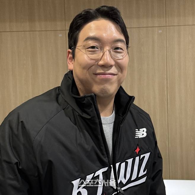 김현수가 인터뷰에 임하고 있다. 수원 | 박연준 기자 duswns0628@sportsseoul.com