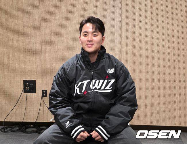 [OSEN=수원, 이후광 기자] KT 한승택 / backlight@osen.co.kr