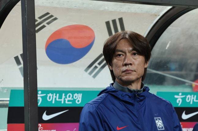 ▲ 조추첨 포트가 확정되면서 저마다 가상의 편성을 내놓고 있다. 그동안 아시아 축구에서는 일본만이 꾸준히 강호로 다뤄졌던 가운데 해외 외신에서 한국과 일본의 운명이 엇갈리는 예측이 나와 눈길을 끈다.&nbsp;ⓒ 연합뉴스