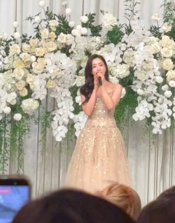 배우 겸 가수 함은정. 김우리 SNS 캡처.