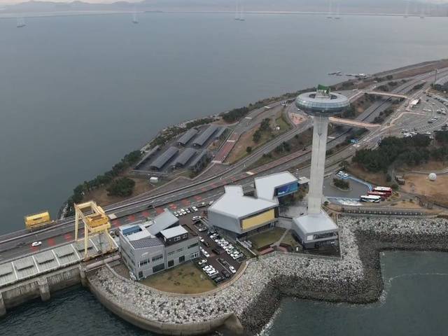 한국수자원공사 시화호조력발전소 전경. / 수공