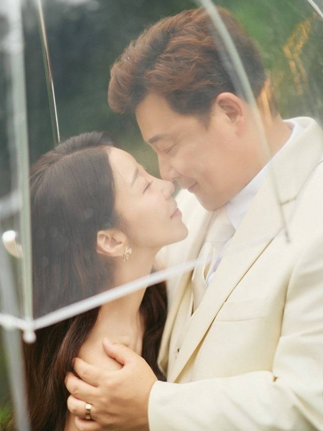 윤정수 원자현 웨딩화보