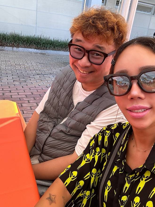 강원래-김송. 김송 SNS.