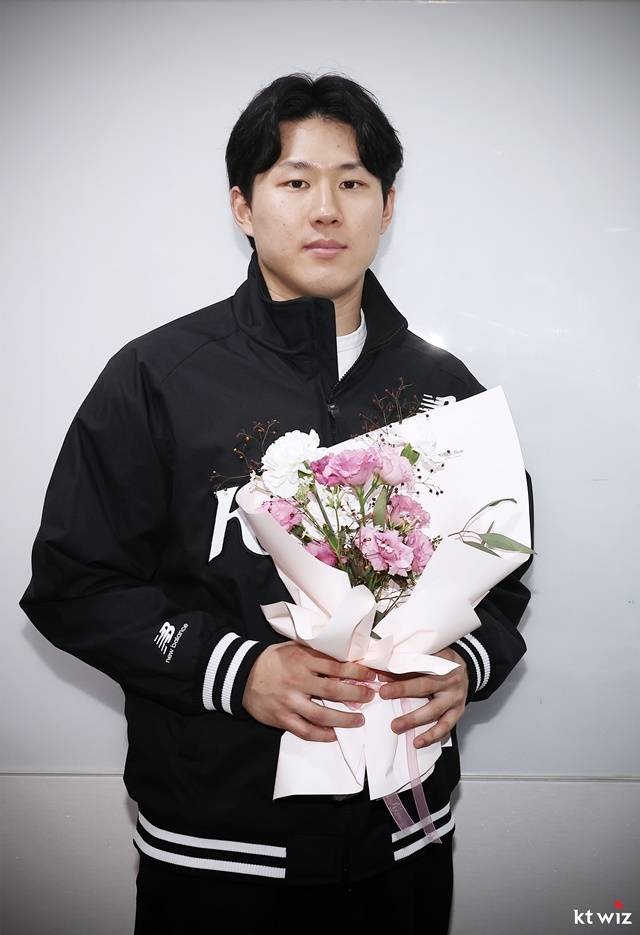 최근 KT로 이적한 최원준. 사진=KT 제공