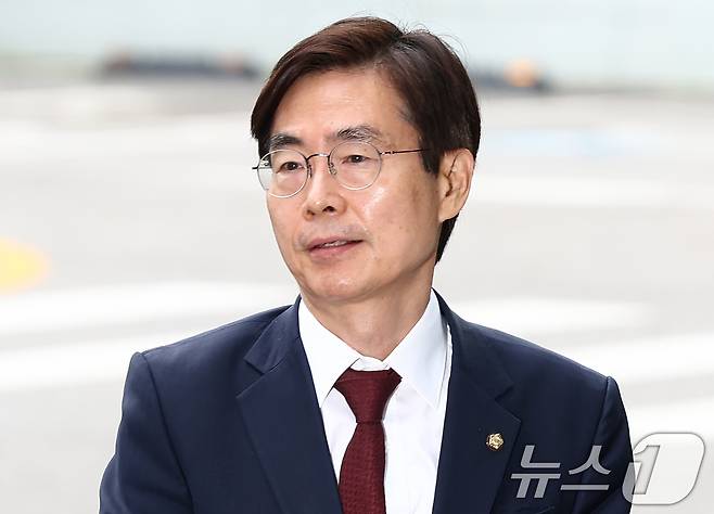 조경태 의원. 2025.8.11/뉴스1 ⓒ News1 김민지 기자