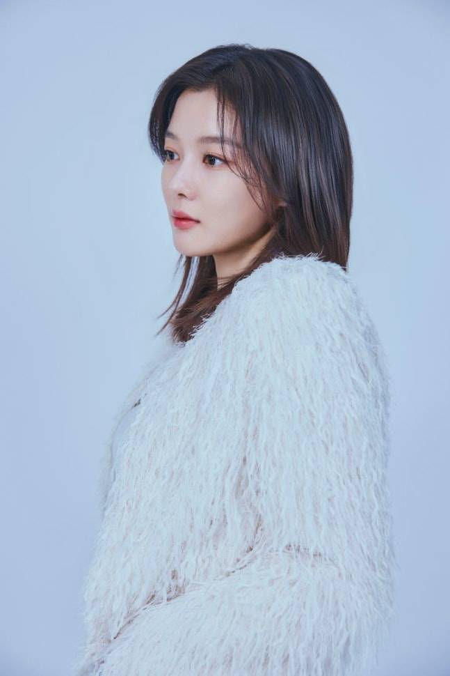 배우 김유정. 사진|티빙