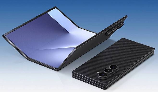 3단 폴더블 스마트폰 갤럭시 Z 트라이폴드 / 출처=삼성전자
