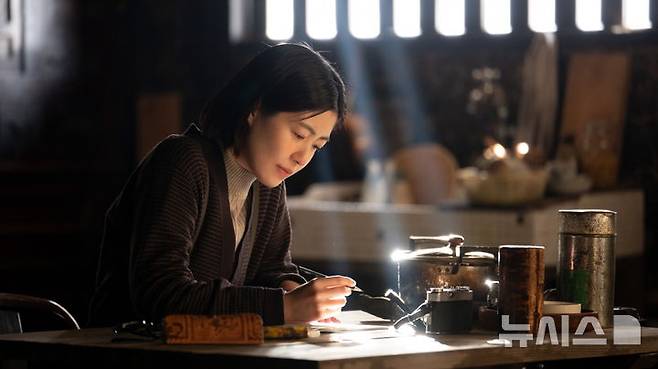 [서울=뉴시스] 영화 '여행과 나날' 2025.12.02. (사진 = 엣나인필름 제공) photo@newsis.com *재판매 및 DB 금지