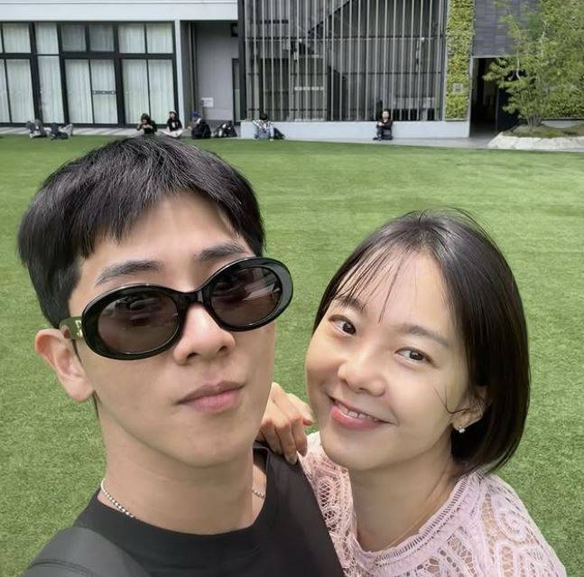 ▲ 서보민(왼쪽), 노정명. 출처| 서보민 인스타그램