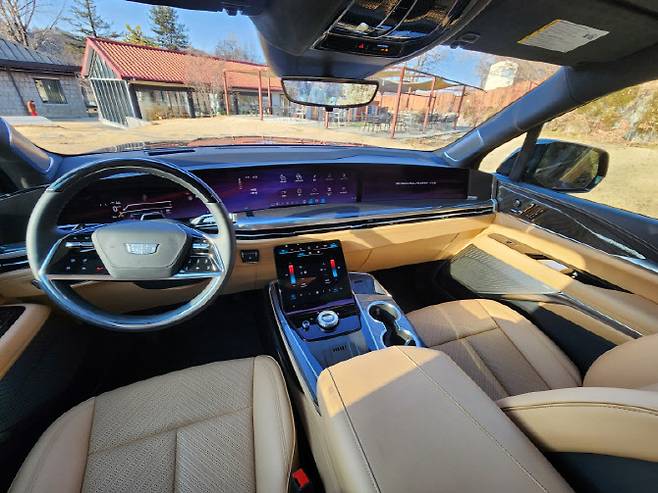 캐딜락 '에스컬레이드 IQ' (사진=이데일리 이배운 기자)