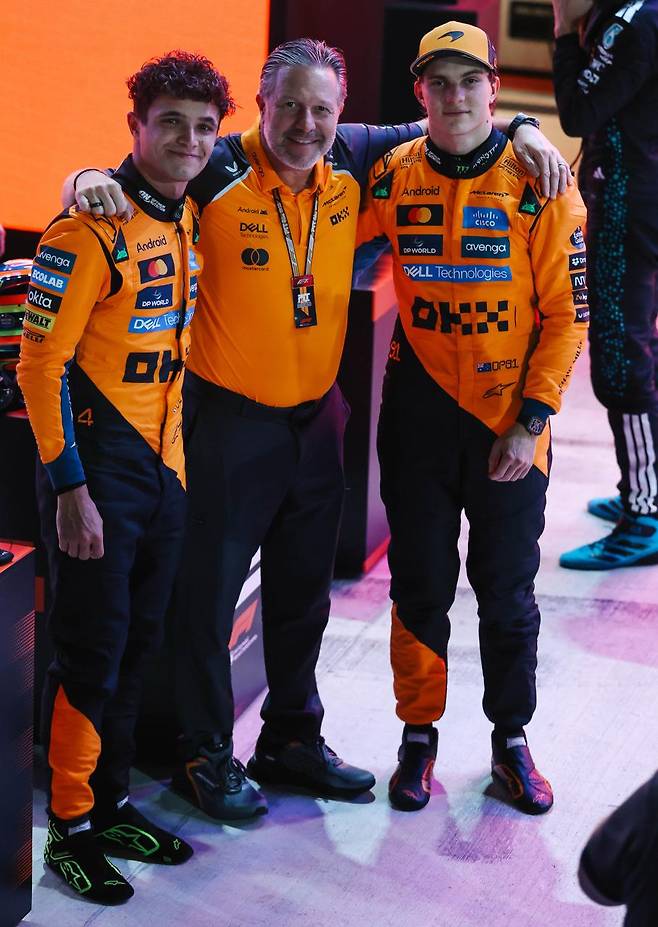 /맥라렌 페이스북