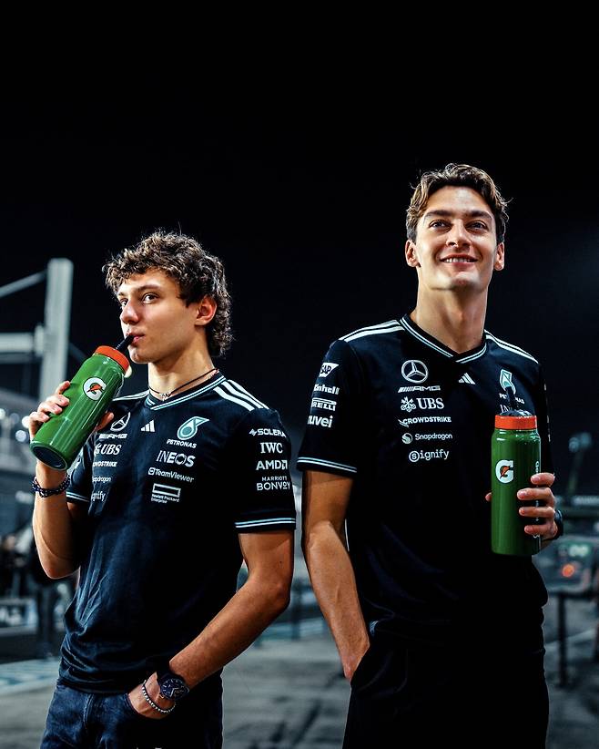 /메르세데스 페이스북