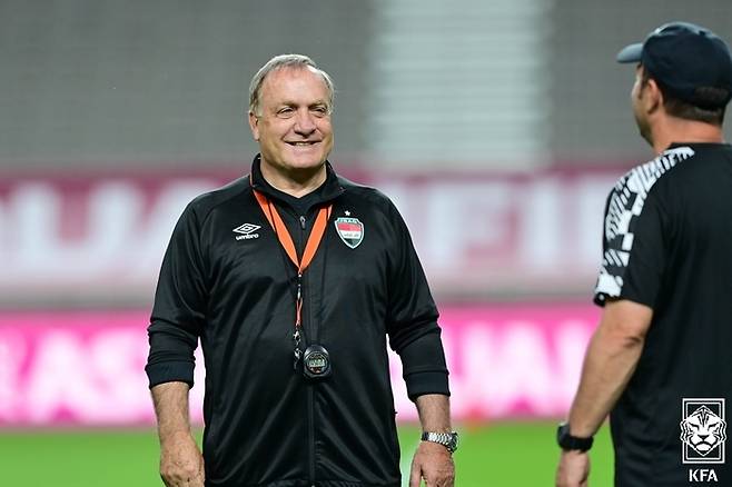 딕 아드보카트 퀴라소 감독. 사진은 2021년 이라크 사령탑 시절 모습. 사진 | 대한축구협회