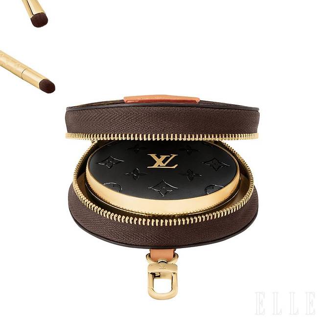 \아이섀도 파우치, 가격 미정.