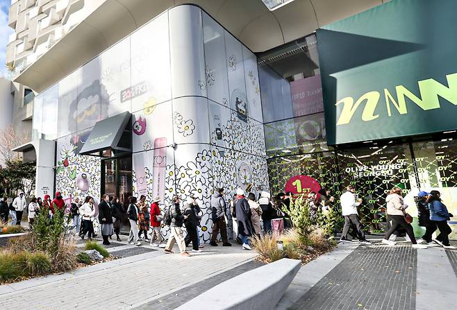 Olive Young's new flagship store in Seongsu, eastern Seoul (CJ Olive Young)