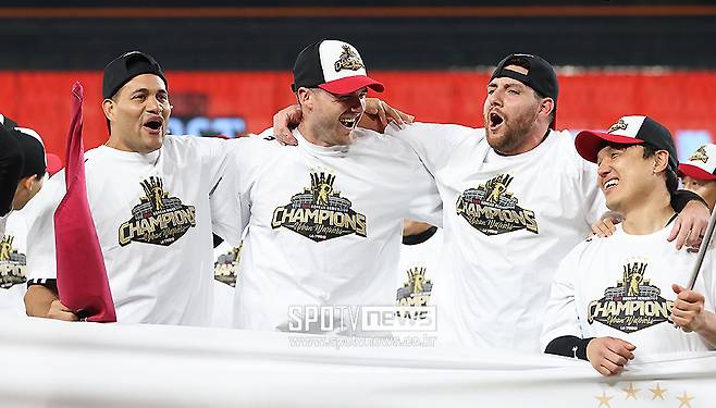 ▲ 치리노스 톨허스트 오스틴 ⓒ곽혜미 기자