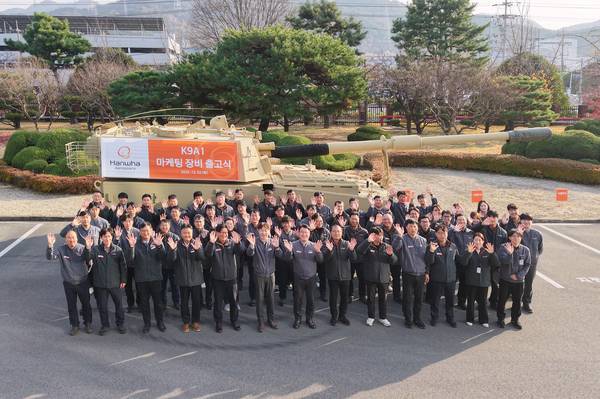 한화에어로스페이스 창원3사업장에서 자체 보유 K9 자주포 출고식이 열리고 있다. /한화에어로스페이스
