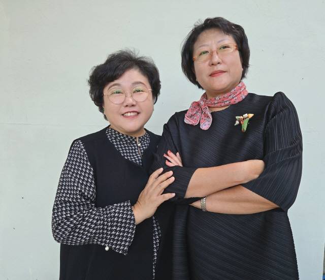 ▲ 조정미(왼쪽) 상명대 연구교수와 한애라 연구자