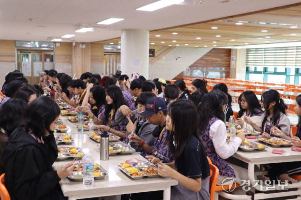 인도네시아 학생들과 국제교류 당시 모습. 청림중학교 제공