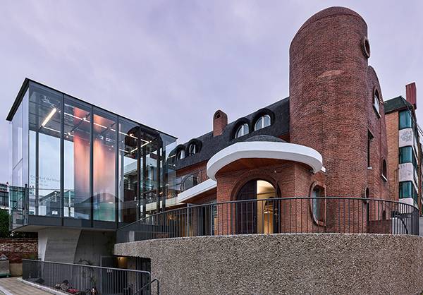 복합문화공간으로 새롭게 문을 연 연희정음. ⓒ김용관