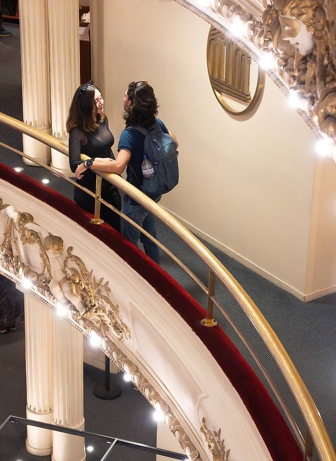 엘 아테네오 그란 스플렌디드를 찾은 관광객 [사진/성연재 기자]