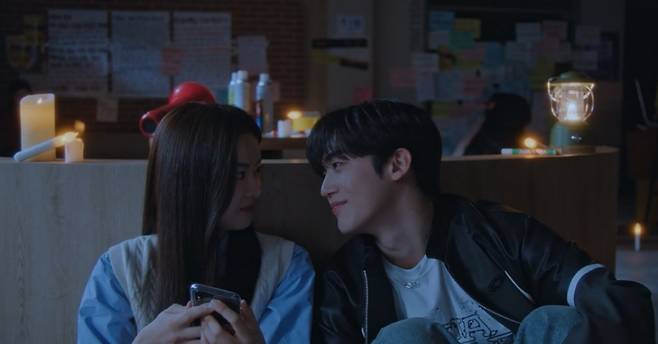 / 사진제공 = 웨이브 오리지널 ‘제4차 사랑혁명’ 13회-최종회 캡처