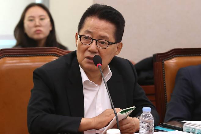 박지원 더불어민주당 의원. /뉴스1