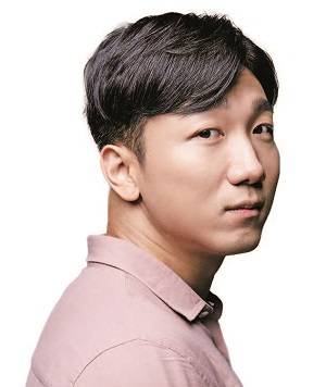 안종도 - 연세대 피아노과 교수，독일 함부르크 국립음대 연주학 박사，전 함부르크 국립음대 기악과 강사