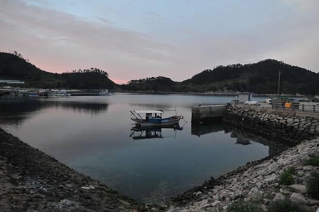 어청도 항구 [김울프 작가 제공]
