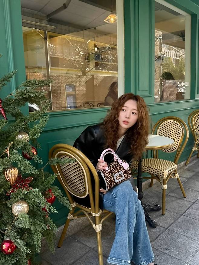 사진 = 채수빈 인스타그램
