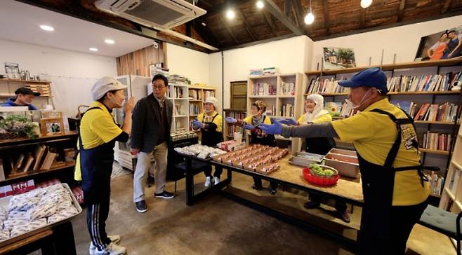 '동네 한 바퀴' 청춘발산마을 샌드위치