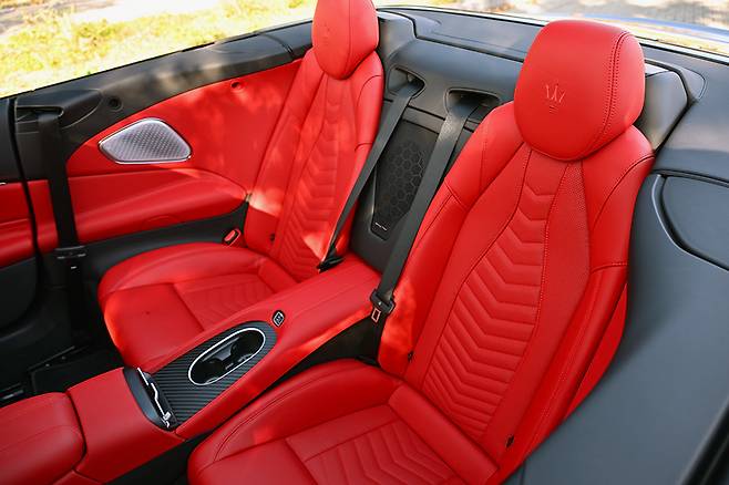 마세라티 그란카브리오 트로페오. 사진: 김학수 기자