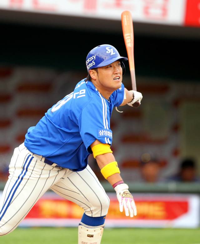 2015시즌 삼성 라이온즈의 중심 타선으로 활약하던 박석민. 이젠 삼성으로 복귀, 퓨처스 타격코치를 맡는다. 삼성 제공