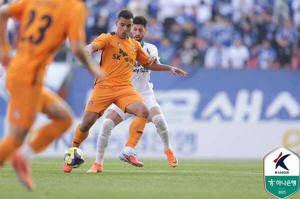 7일 오후 제주월드컵경기장에서 열린 제주SK와 수원삼성의 승강 플레이오프 2차전 경기. (사진=한국프로축구연맹)