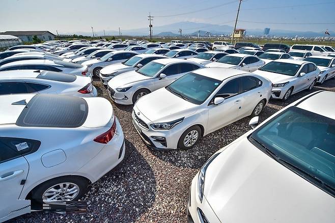 제주국제공항 인근에 주차된 렌터카 전경. 사진은 기사와 관계없음