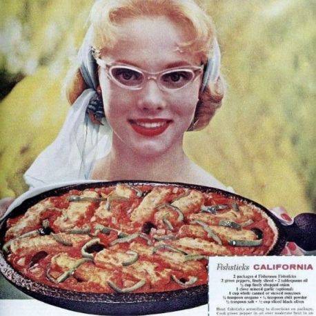 피쉬 스틱 넣은 피자를 홍보하는 1956년 미국 신문. 온라인 커뮤니티 '레딧' 캡처