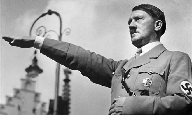 나치 독일을 이끈 아돌프 히틀러.
