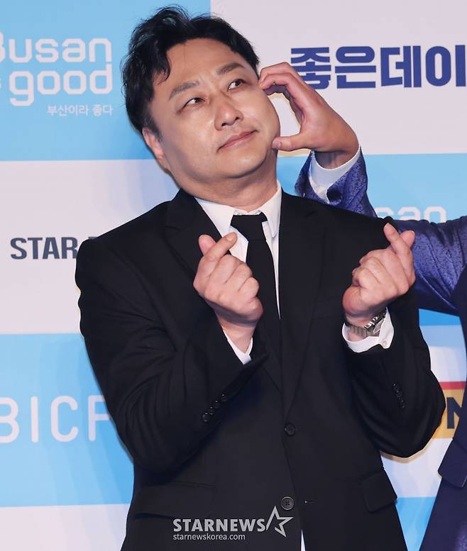 코미디언 김수용이 29일 오후 부산 해운대구 벡스코 오디토리움에서 진행된 ‘제13회 부산국제코미디페스티벌(BICF)’ 블루카펫 행사에 참석해 포즈를 취하고 있다. /2025.08.29 /사진=이동훈 photoguy@