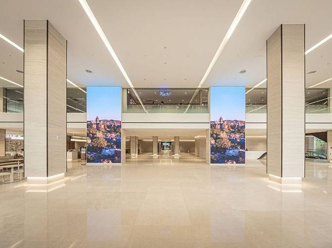 이노88 타워 로비. 엔에이아이코리아