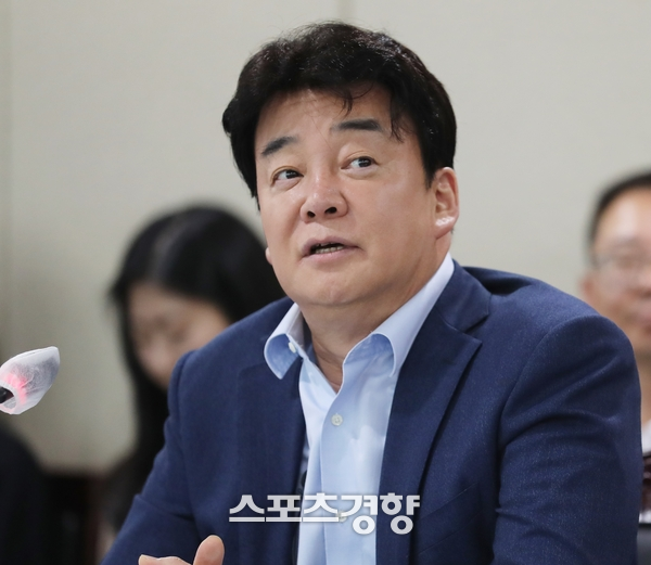 요리연구가 겸 사업가 백종원. 사진 스포츠경향DB