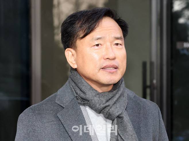 김종철 초대 방송미디어통신위원회(방미통위) 위원장 후보자가 4일 경기도 과천시 인사청문회 준비사무실 앞에서 발언을 하고 있다.(사진=방인권 기자)