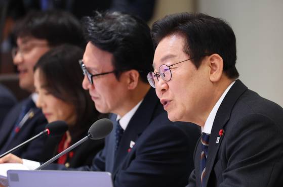 이재명 대통령이 9일 서울 용산 대통령실 청사에서 열린 국무회의에서 발언하고 있다. 대통령실통신사진기자단)