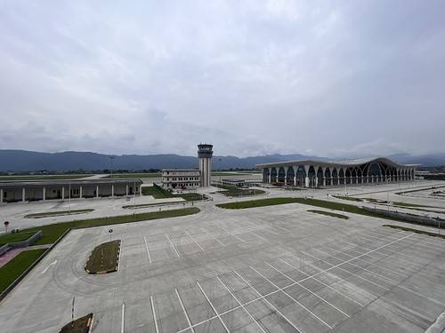 네팔 포카라 국제공항 [위키피디아 캡처. 재판매 및 DB 금지]