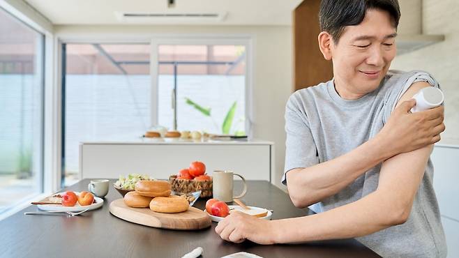 연속혈당측정기를 활용하면 실시간 혈당의 변동폭을 확인할 수 있다|출처: 게티이미지뱅크